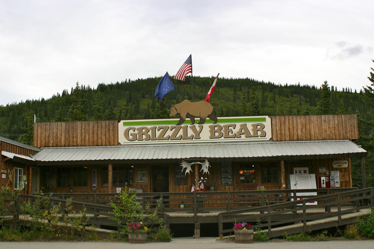 Denali Grizzly Bear Resort Denali Park Exterior photo